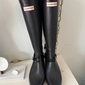 Hunter Classic Wedge Black Knee-High Boots